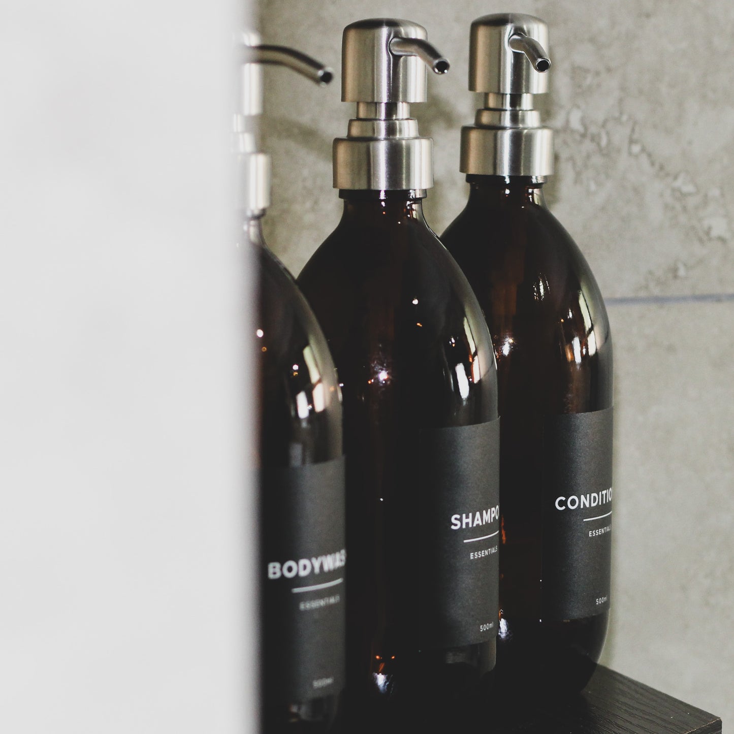 500ml Glass Dispenser with Metal Pump