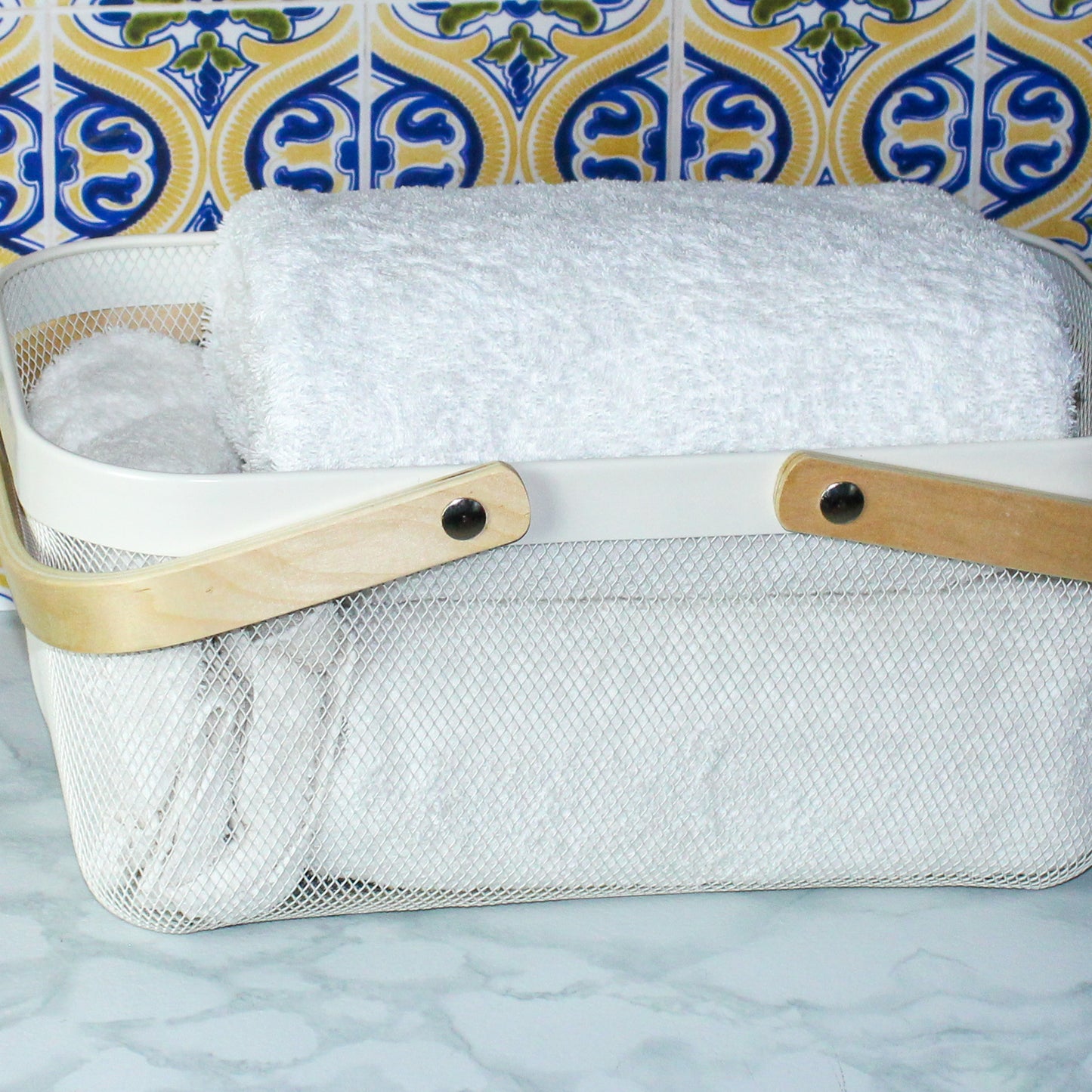 Rectangle Mesh Storage Basket with Wooden Handle