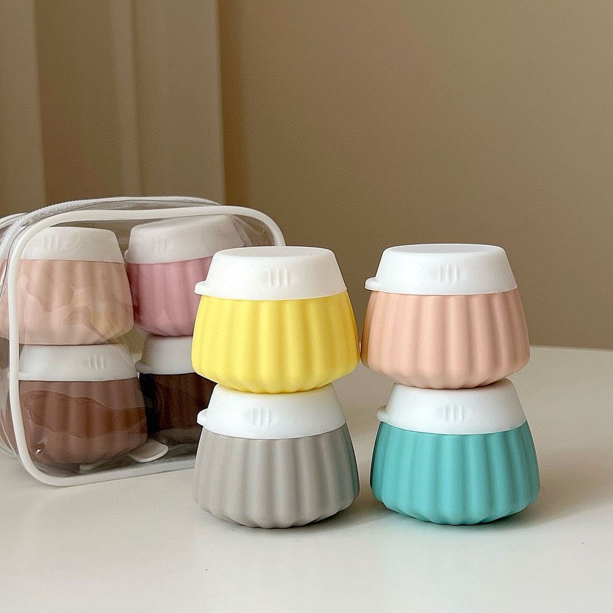 4-pack Refillable Travel silicone jars - 40ml